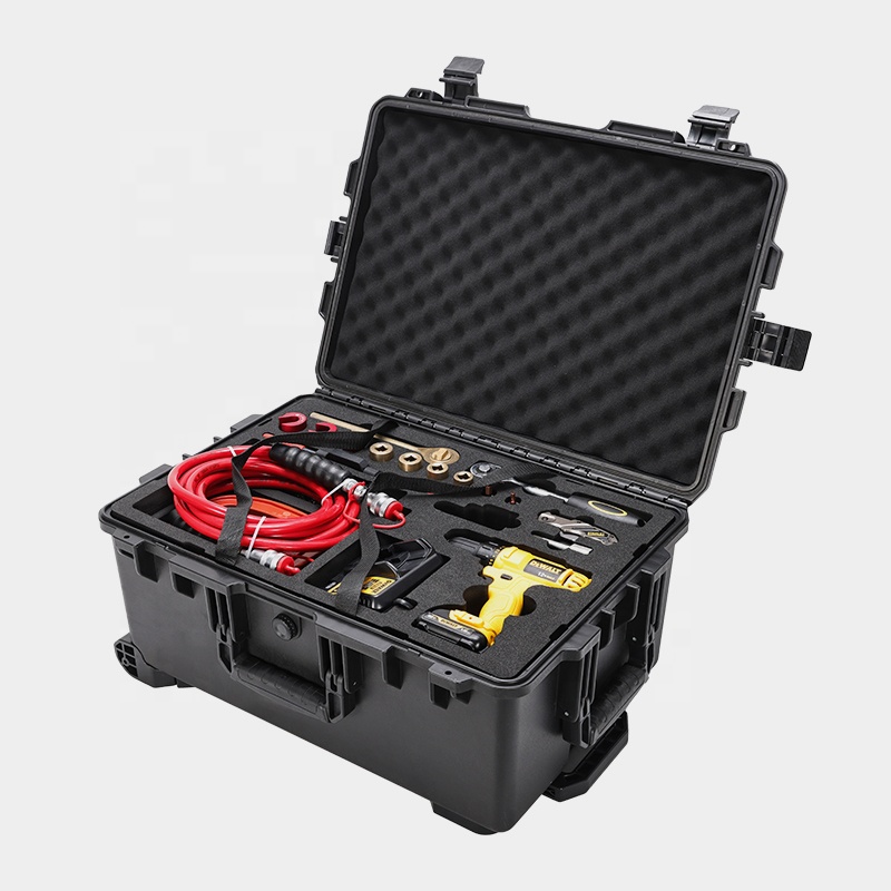 Workshop Tools In Engineering - L230 Set di cassette degli attrezzi