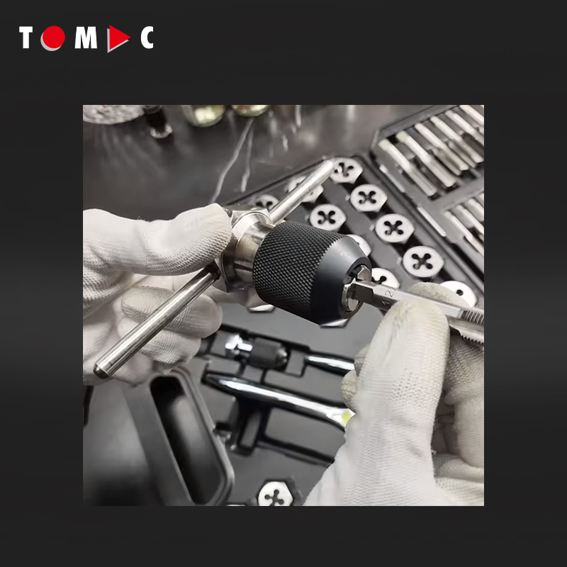 Strumento di riparazione manua - Tap Die Set recensione e prezzo